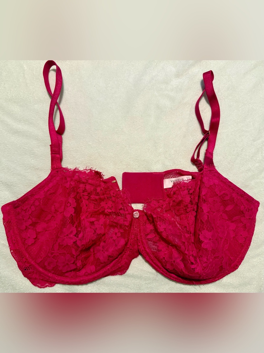 Victoria's Secret Bright Fuchsia Lace Underwire Bra